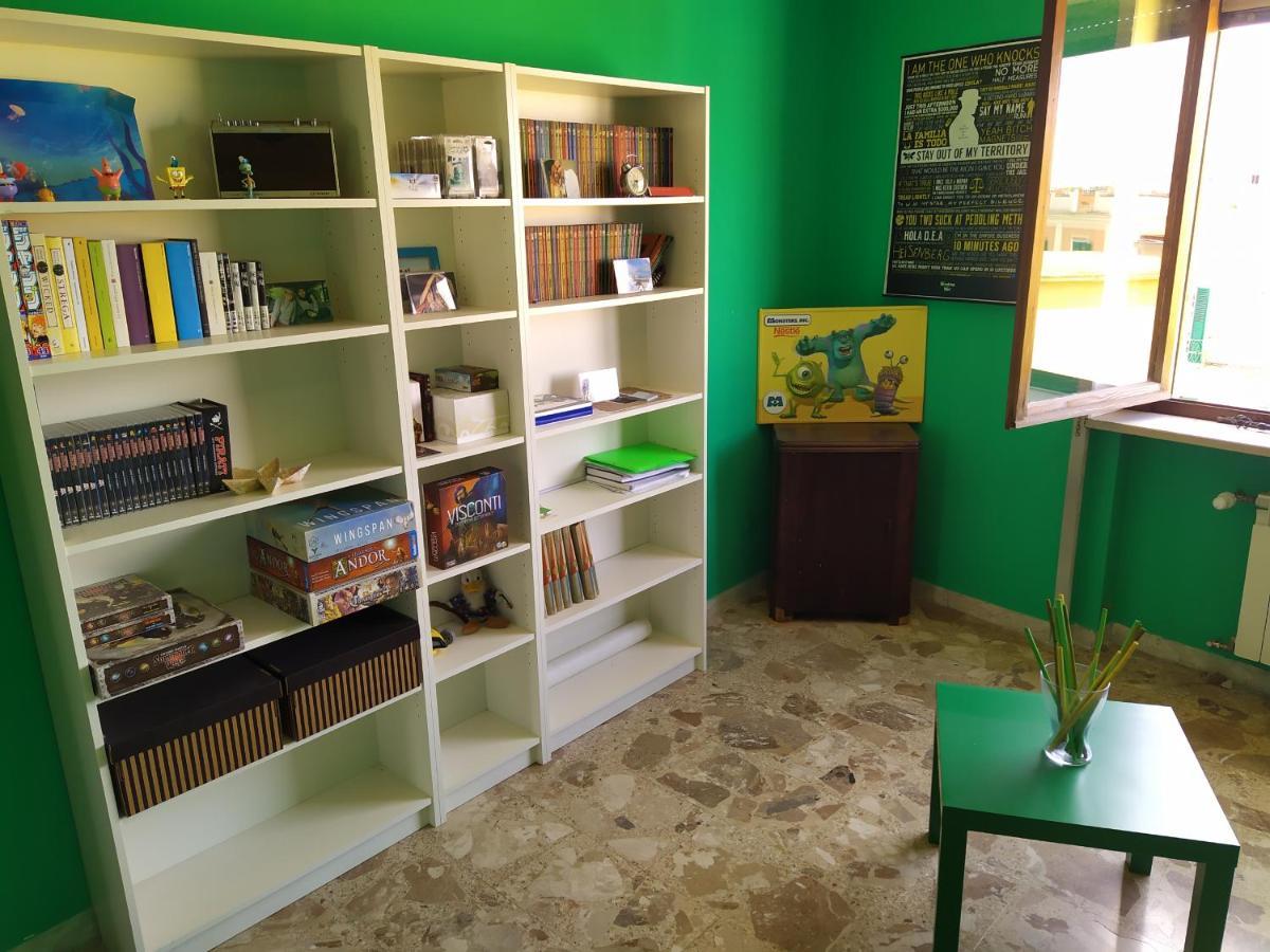 Vesuvio Corner - Spacious And Colorful Apartment In San Giorgio, Very Close To Napoli, Ideal For Families And Groups, Close To Pompeii, Sorrento... サン・ジョルジョ・ア・クレマーノ エクステリア 写真